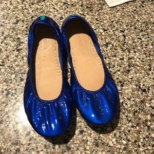 sapphire tieks